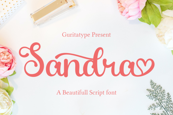 Sandra: A Flowing Script Font